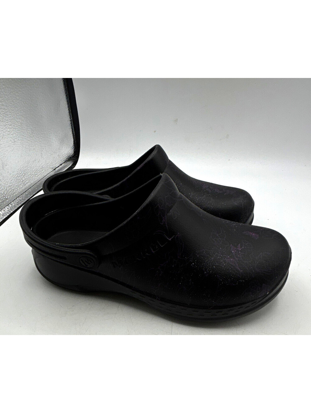 Merrell Pro Women's Black Work Clog Oil/Slip Resistant Non-Marking 8 M J3710